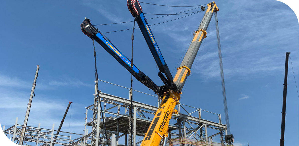 Using Heavy Lift Cranes Using Heavy Lift Cranes